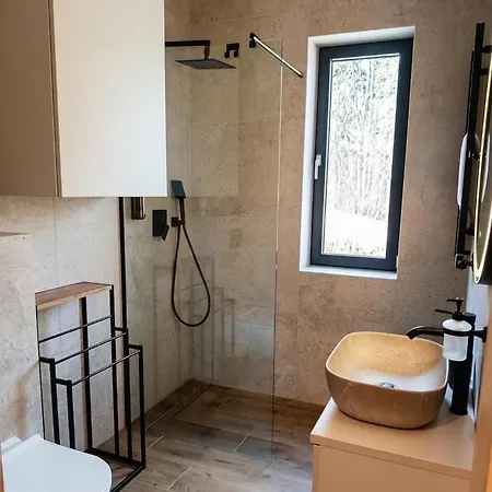 Ostoja Lux 7 Apartament *